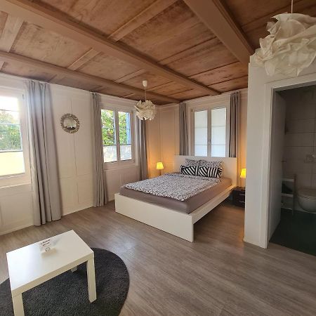 Von May Rooms Herbligen Eksteriør billede
